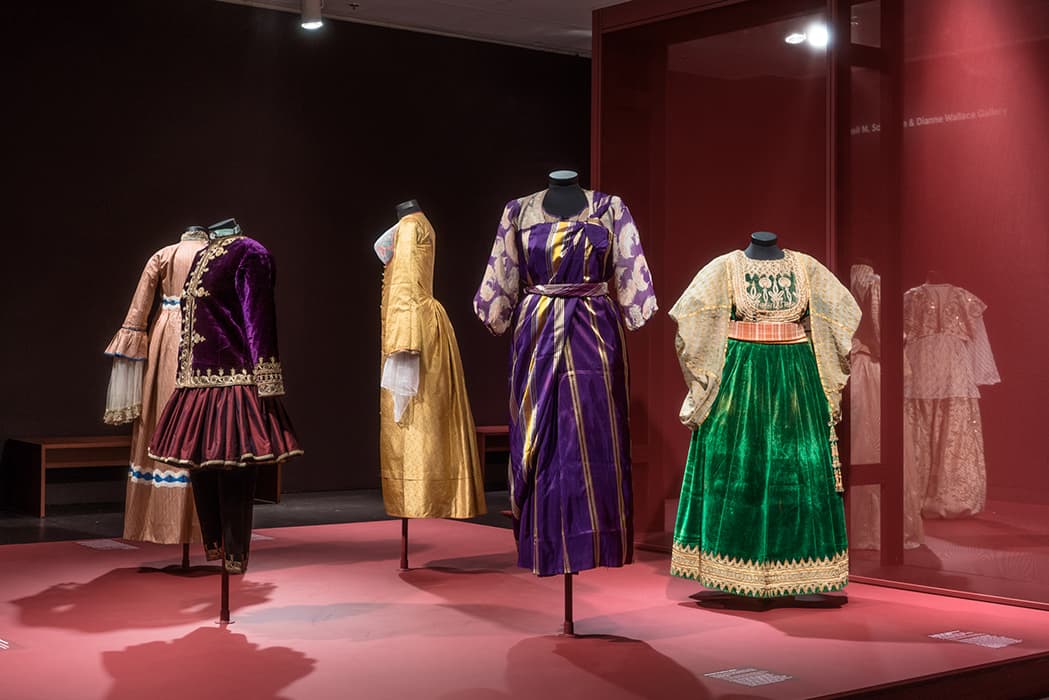 Installation view of the exhibition Veiled Meanings: Fashioning Jewish Dress, from the Collection of The Israel Museum, Jerusalem. November 3, 2017 - March 18, 2018. Photo by: Jason Mandella