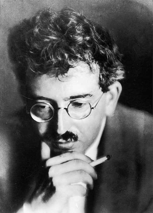 Walter Benjamin, c. 1925, photographed by Germaine Krull. Photograph © Estate of Germaine Krull, Museum Folkwang, Essen, image provided by IMAGNO / Austrian Archives, Vienna