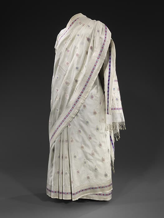 Wedding Sari. Bene Israel Community, India, mid-20th century. Brocaded silk, silver and silk thread, The Israel Museum, Jerusalem. B84.0629. Photo © The Israel Museum, Jerusalem by Mauro Magliani