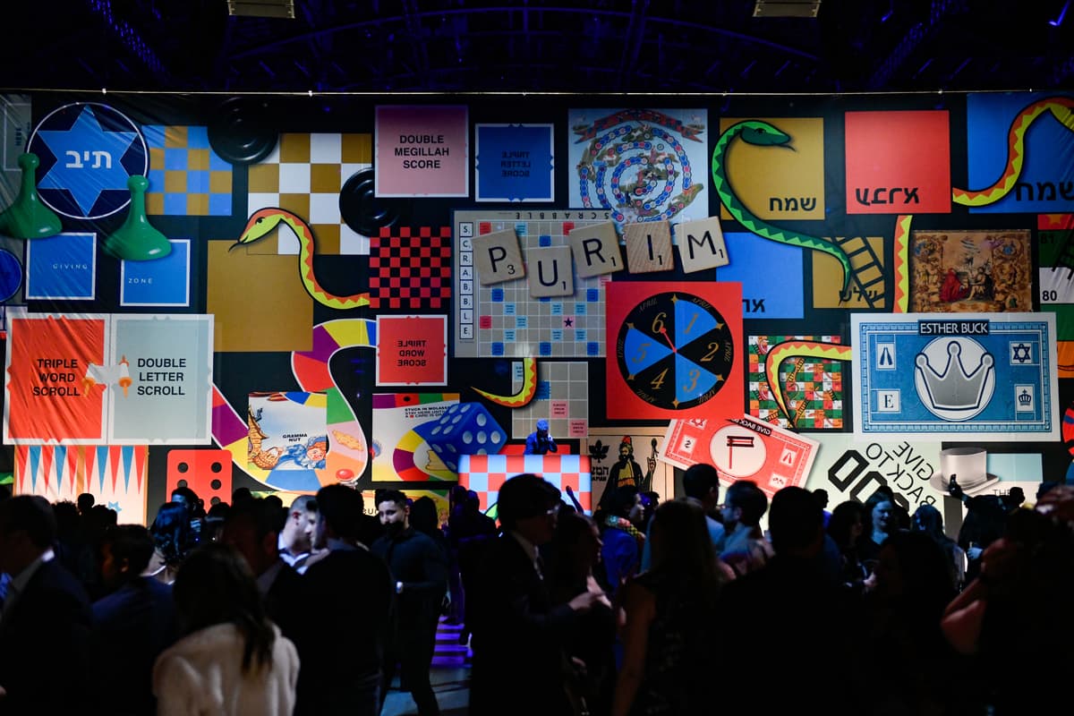 36th Annual Purim Ball Raises $2.7 Million for the Jewish Museum