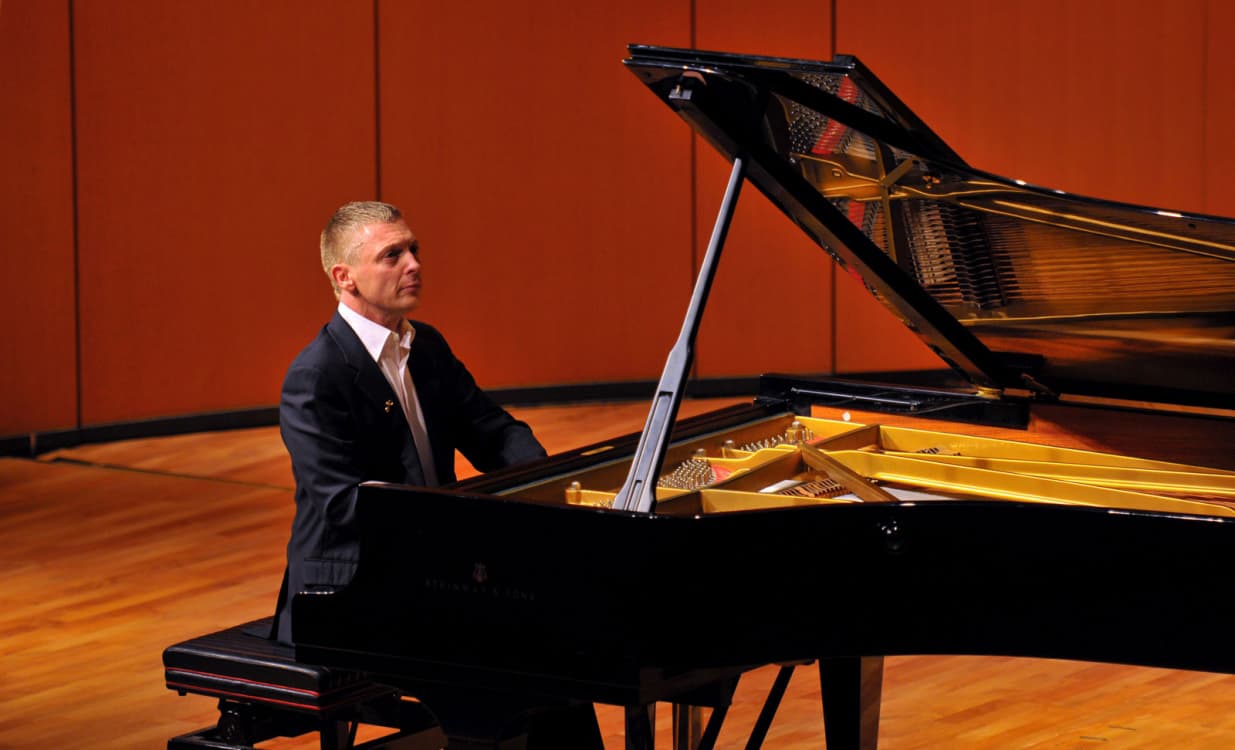 Acclaimed Israeli Pianist Daniel Gortler in Concert at the Jewish Museum December 18